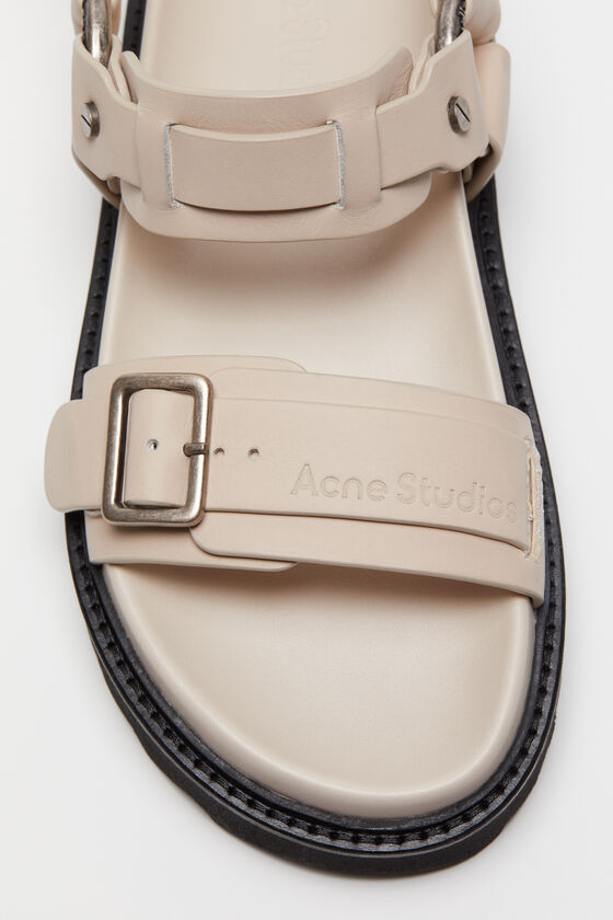 (image for) Refined Leather buckle sandal